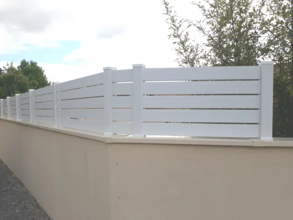 cloture-achille-espacement-10-pvc-blanc