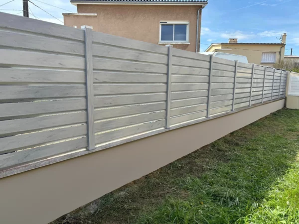 Clôture persienne brise vue PVC Gris - Cerbère