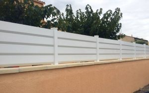 Clôture PVC brise-vue Cerbère blanc