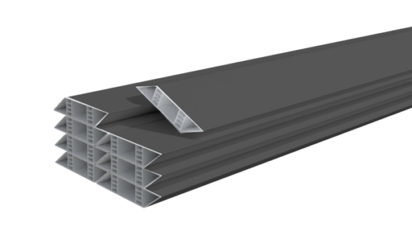 Lame pvc plaxé biseautée gris anthracite de 144 mm de large et 30 mm de hauteur idéale pour rénovation de clôture et portail