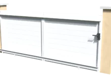 portail-coulissant-pvc-plein-horizontal-blanc-verso-initiale-e1744787898327