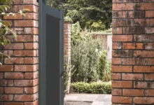 portillon-cadre-aluminium-brise-vue-impression-virtuose