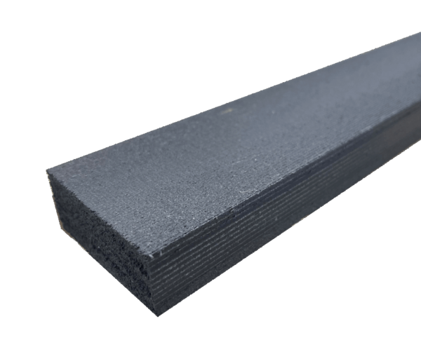 Tasseau en pvc expansé 60x25 pour renforcer la prise des vis