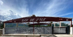 Clôture ajourée en PVC gris - Adonis